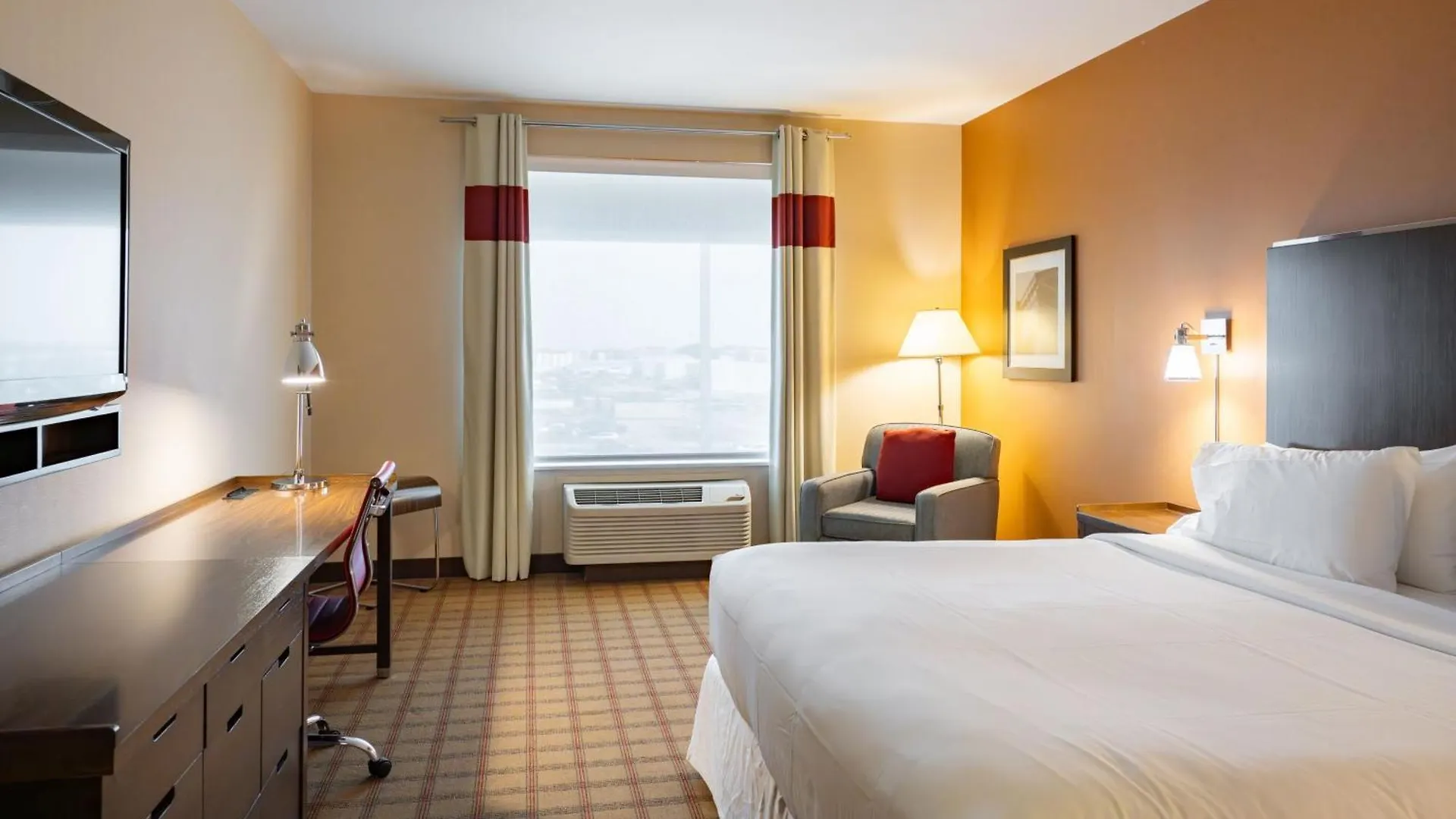 Four Points By Sheraton Edmonton International Airport Nisku Hotel