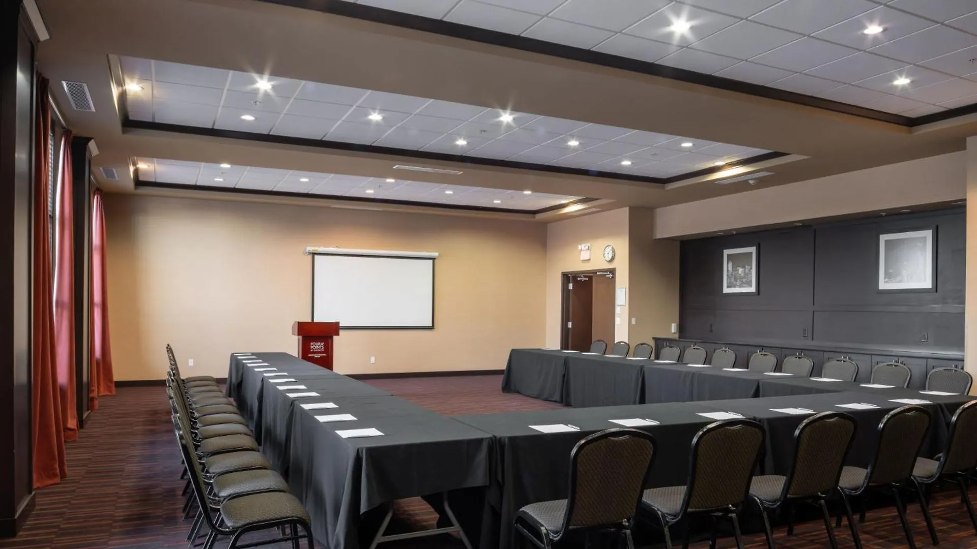 Four Points By Sheraton Edmonton International Airport Nisku